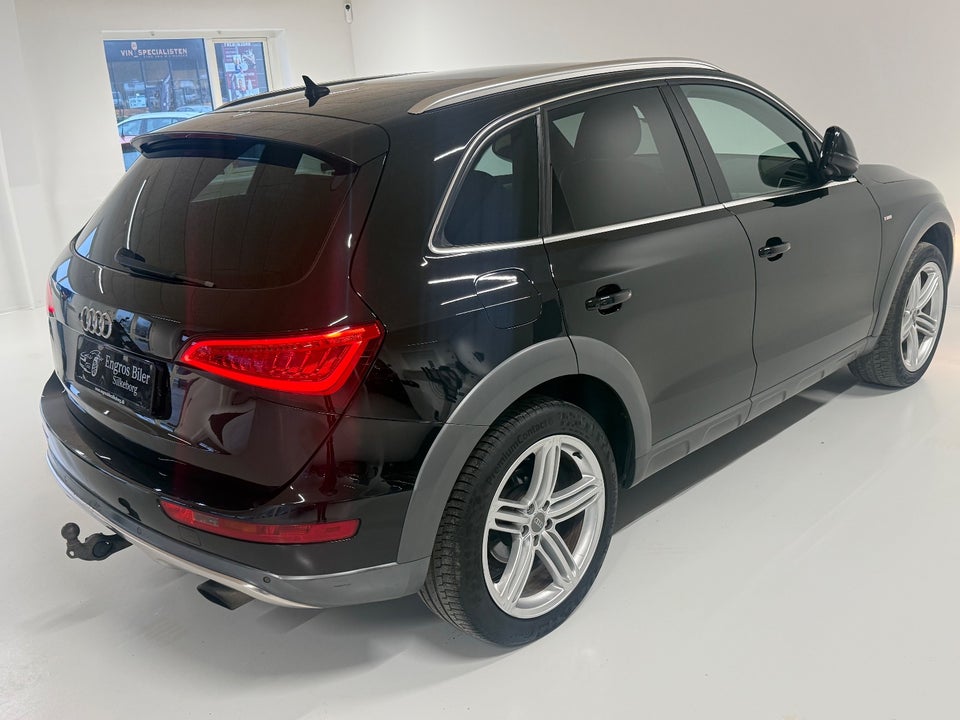 Audi Q5 2,0 TFSi 225 quattro Tiptr. 5d