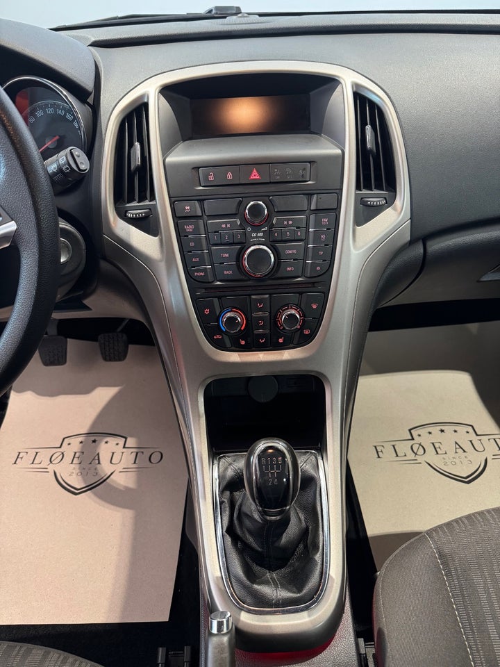 Opel Astra 1,3 CDTi 95 Enjoy 5d