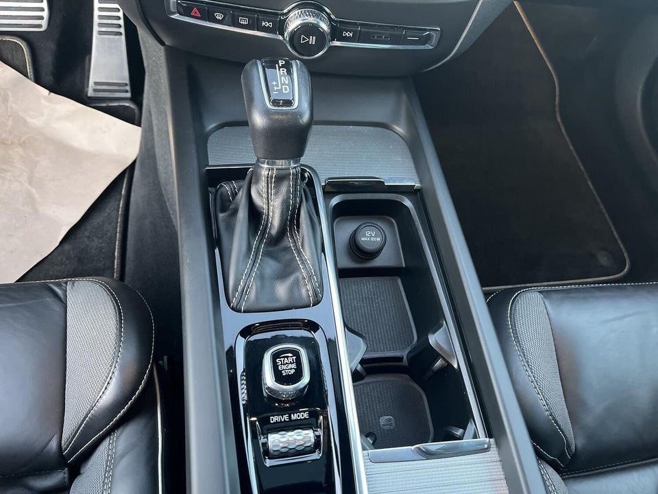 Volvo V60 2,0 T5 250 R-Design aut. 5d