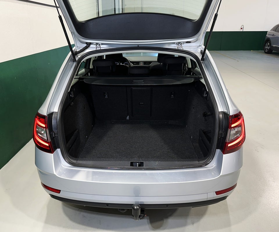 Skoda Octavia 1,5 TSi 150 Celebration Combi DSG 5d