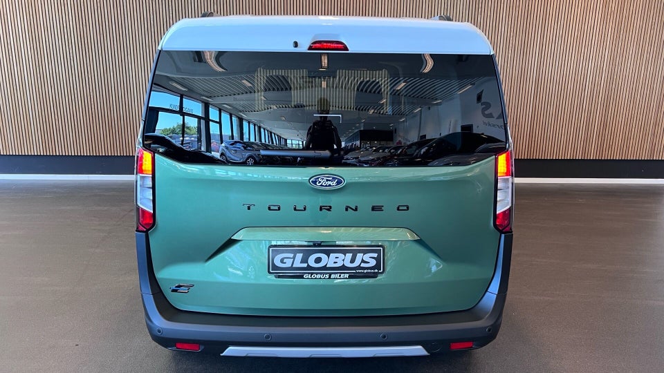 Ford E-Tourneo Courier 46 Active