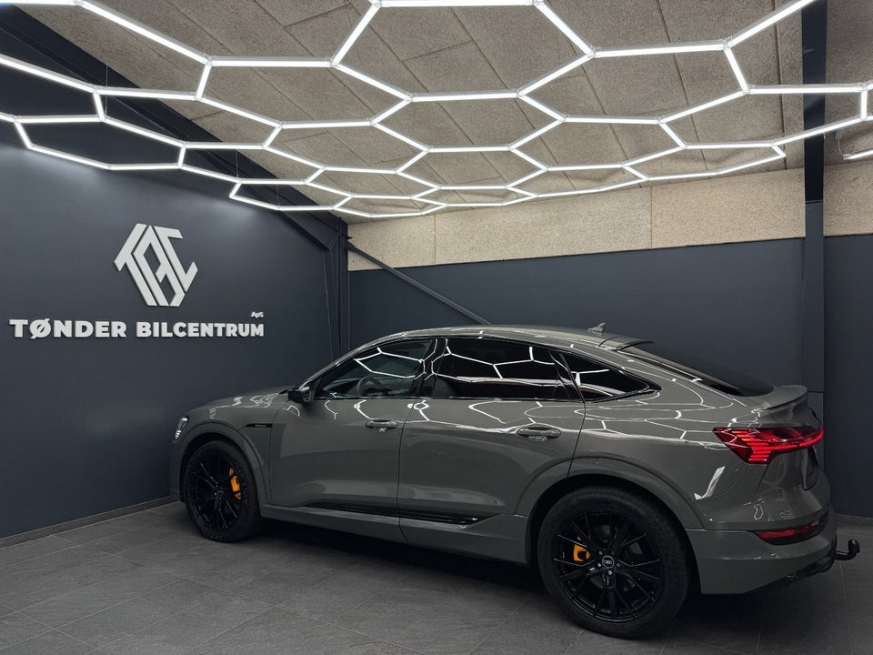 Audi e-tron 55 Black Edition S-line Sportback quattro 5d