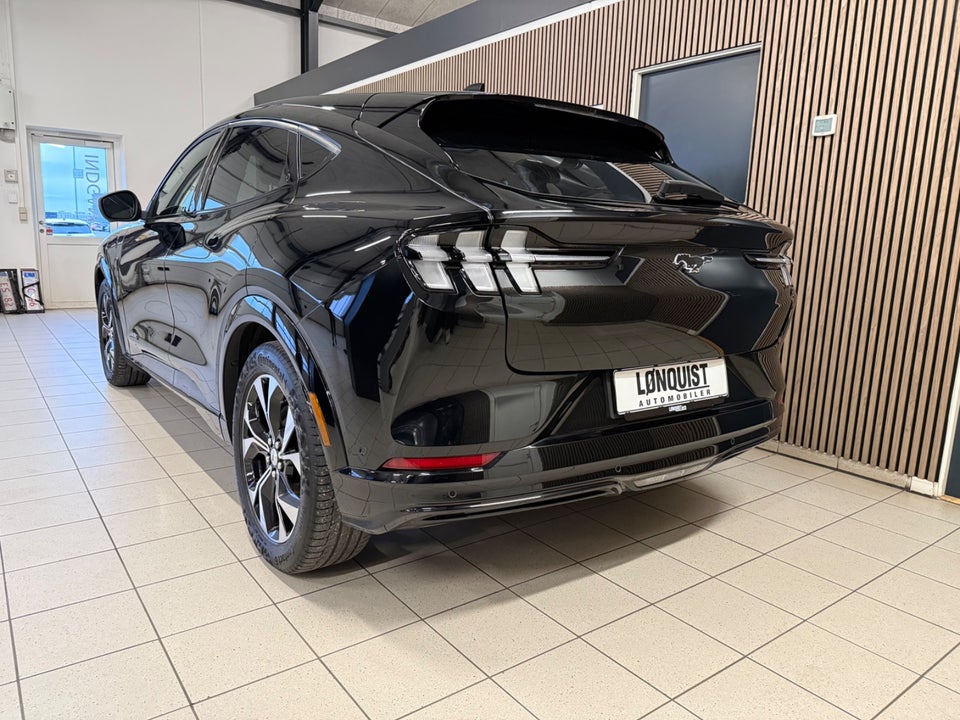 Ford Mustang Mach-E 98 Premium Extended Range 5d