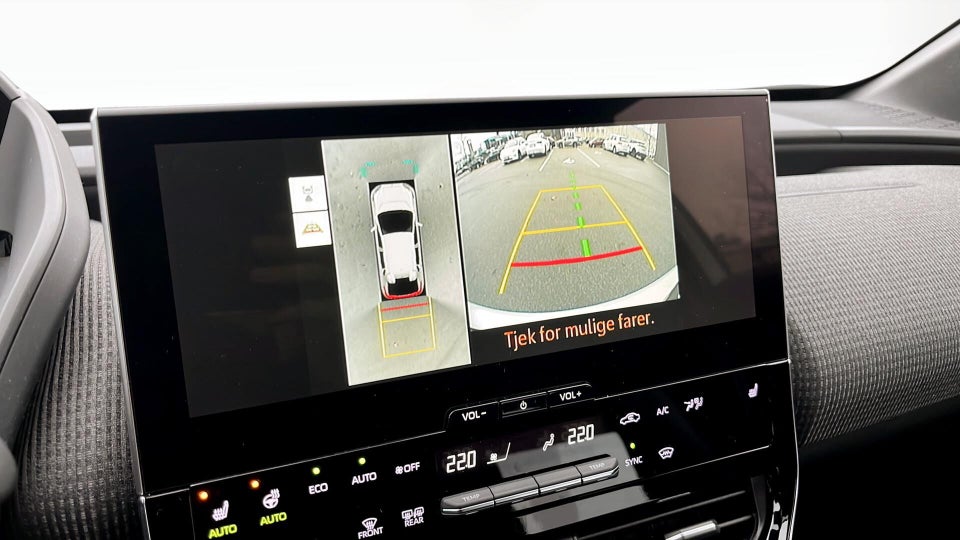 Toyota bZ4X Active 5d