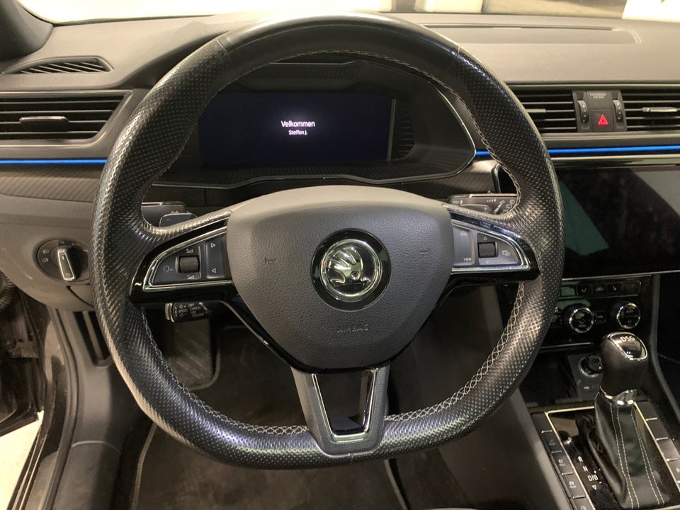 Skoda Superb 1,4 TSi iV Sportline Combi DSG 5d