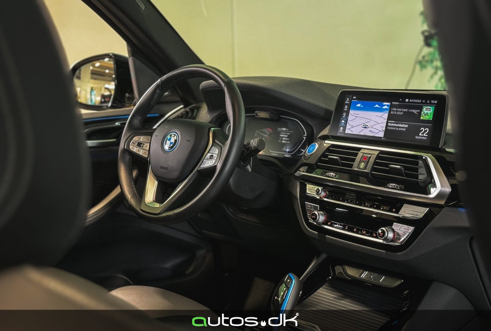 BMW iX3 Charged Plus 5d