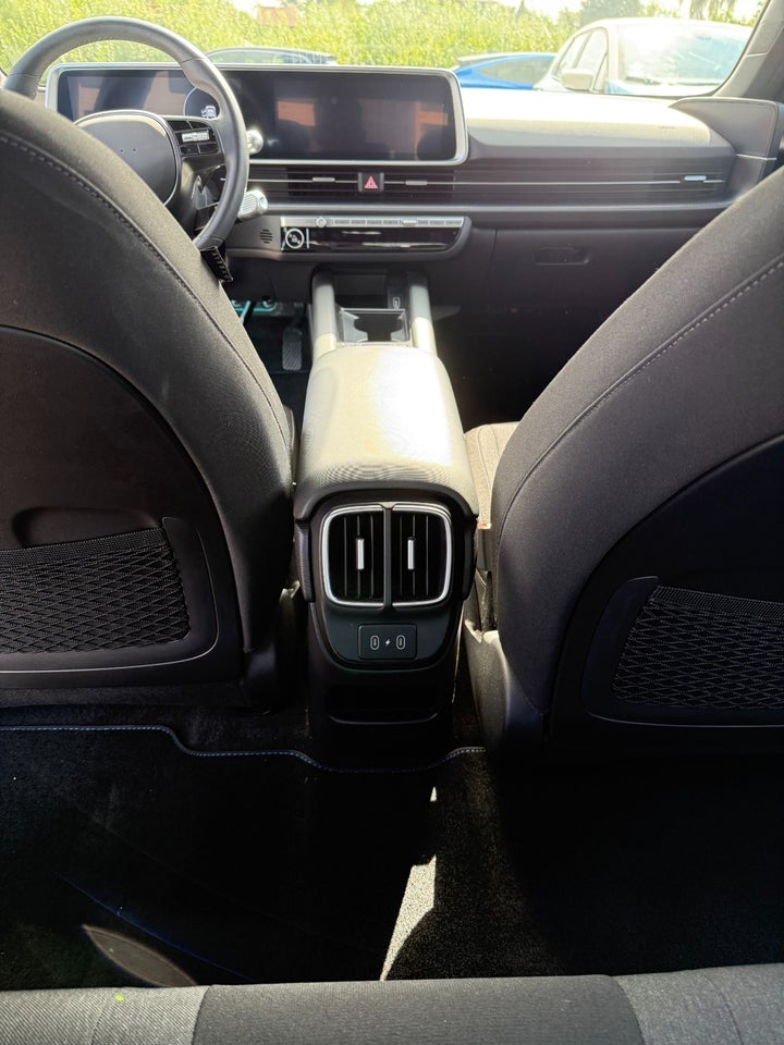 Hyundai Ioniq 6 53 Essential 4d
