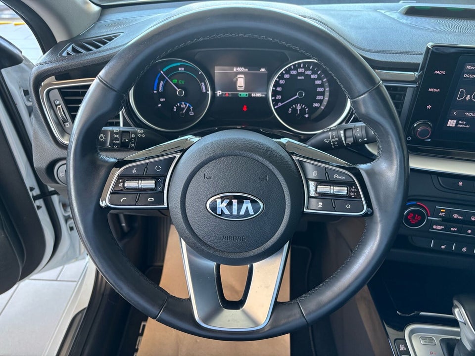 Kia Ceed 1,6 PHEV Prestige SW DCT 5d