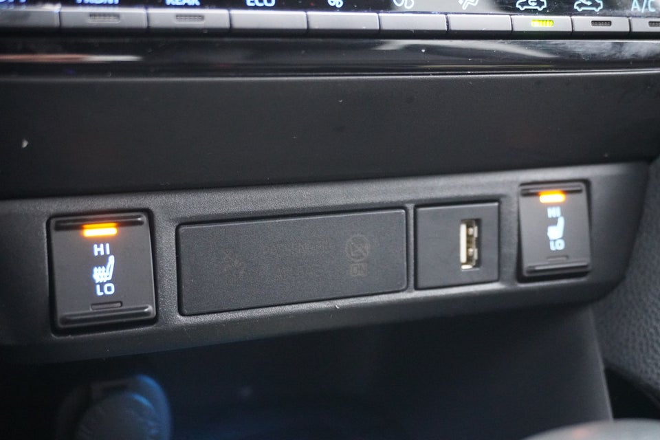 Toyota Yaris 1,5 Hybrid H3 Style e-CVT 5d