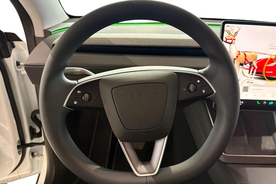 Tesla Model Y Long Range AWD 5d