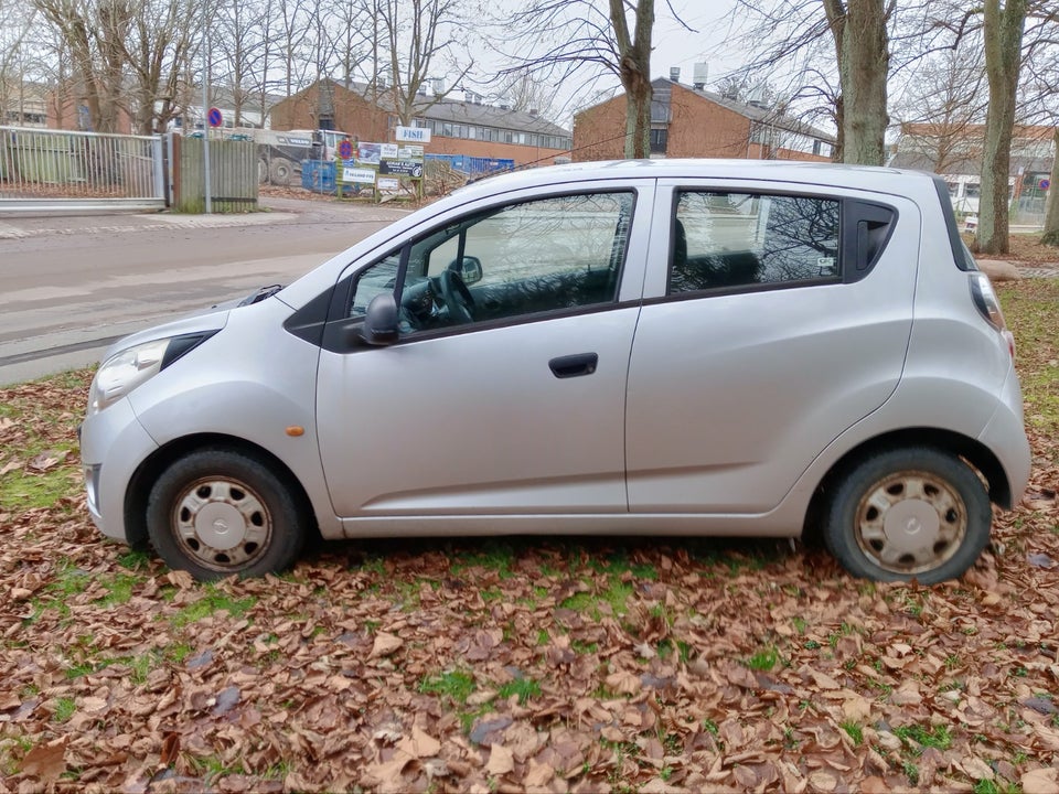 Chevrolet Spark 1,0 L 5d