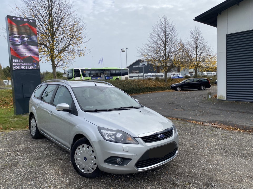 Ford Focus 2,0 TDCi 110 Titanium stc. aut. 5d