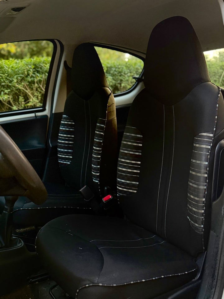 Citroën C1 1,0i Exclusive 5d