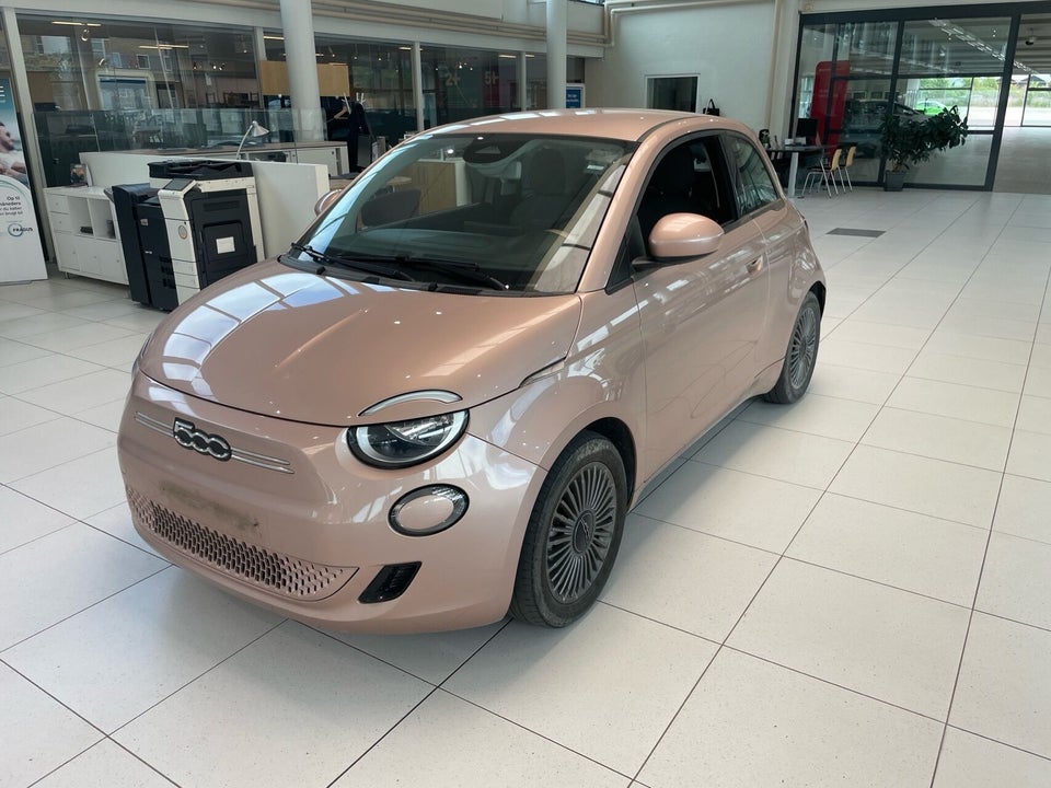 Fiat 500e 42 Icon 3d