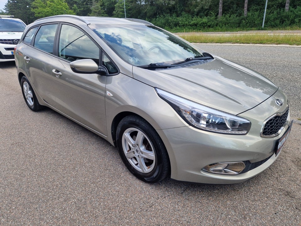 Kia Ceed 1,6 CRDi 128 Active+ SW 5d