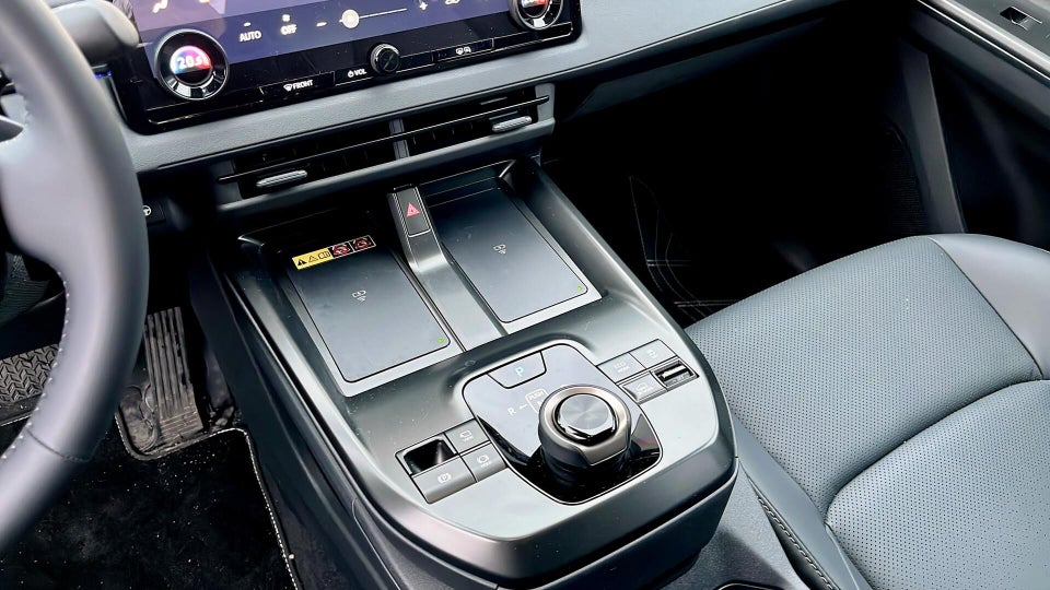 Toyota bZ4X 73 Executive AWD 5d