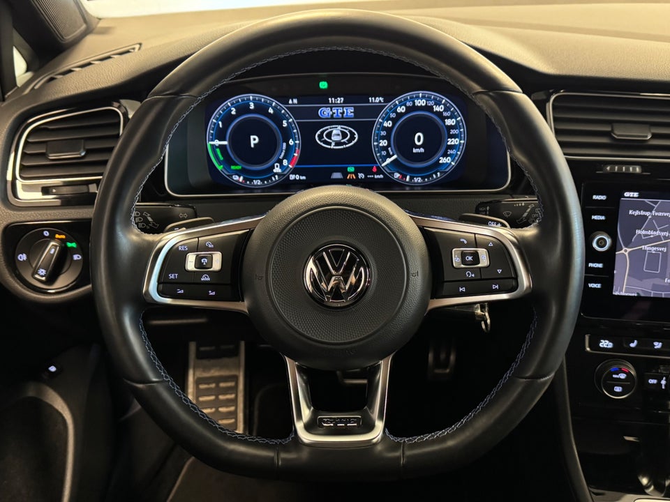 VW Golf VII 1,4 GTE DSG 5d