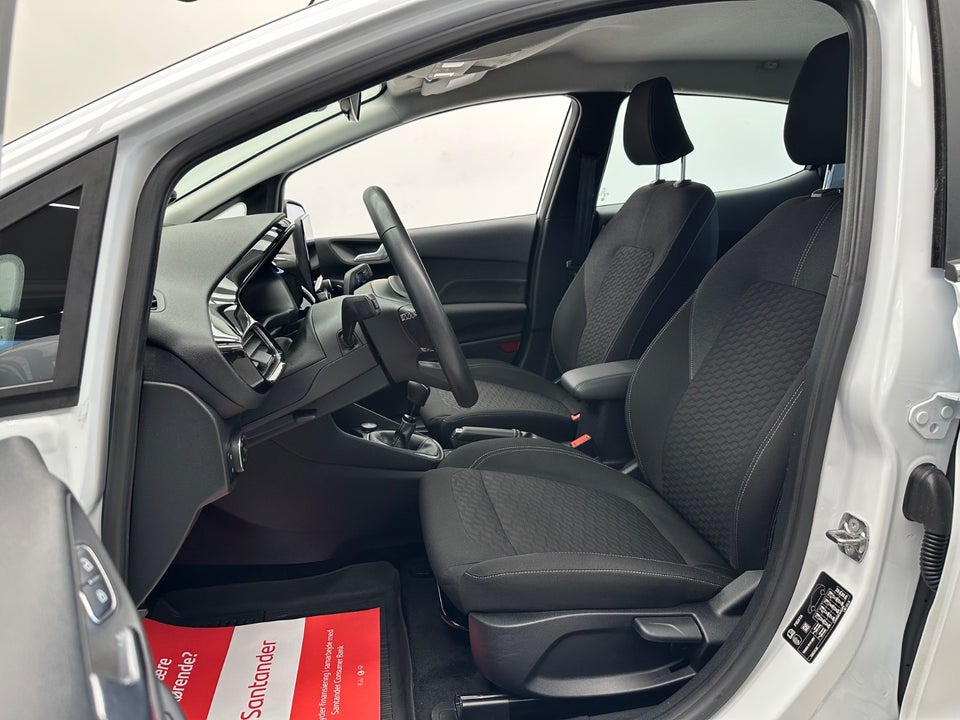 Ford Fiesta 1,0 EcoBoost mHEV Titanium 5d