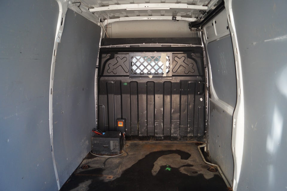 Iveco Daily 3,0 35S18 12m³ Van AG8