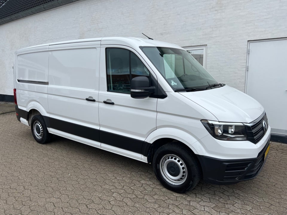 VW Crafter 35 2,0 TDi 140 Kassevogn L3H2 aut.