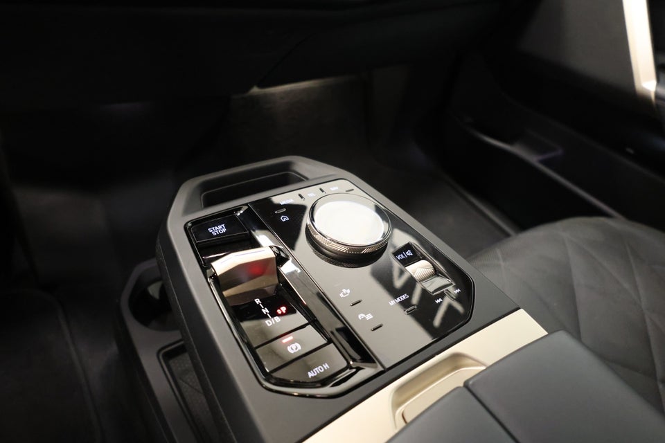 BMW iX xDrive50 Supercharged Sport 5d