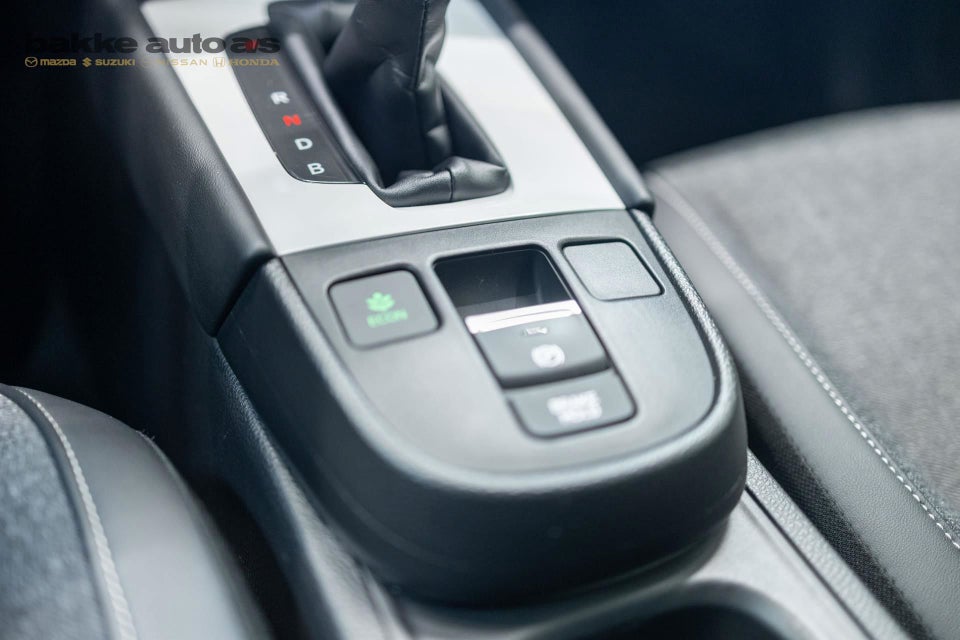 Honda Jazz 1,5 i-MMD Elegance eCVT 5d