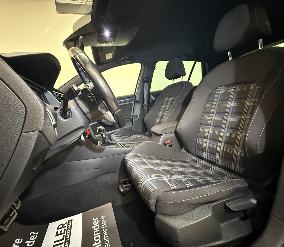 VW Golf VII 1,4 GTE DSG 5d