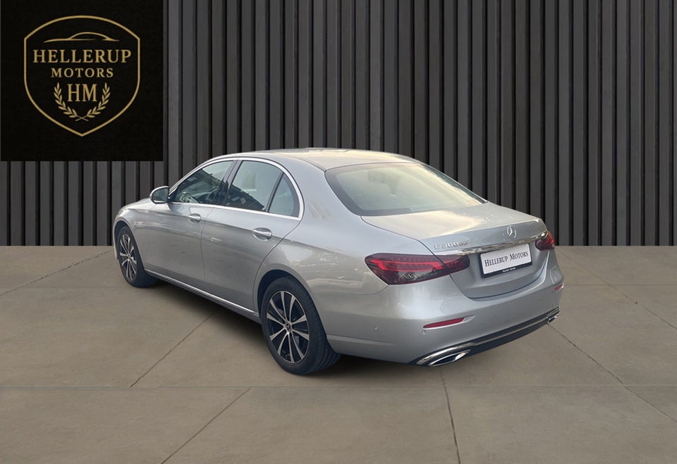 Mercedes E300 de 2,0 Exclusive aut. 4d