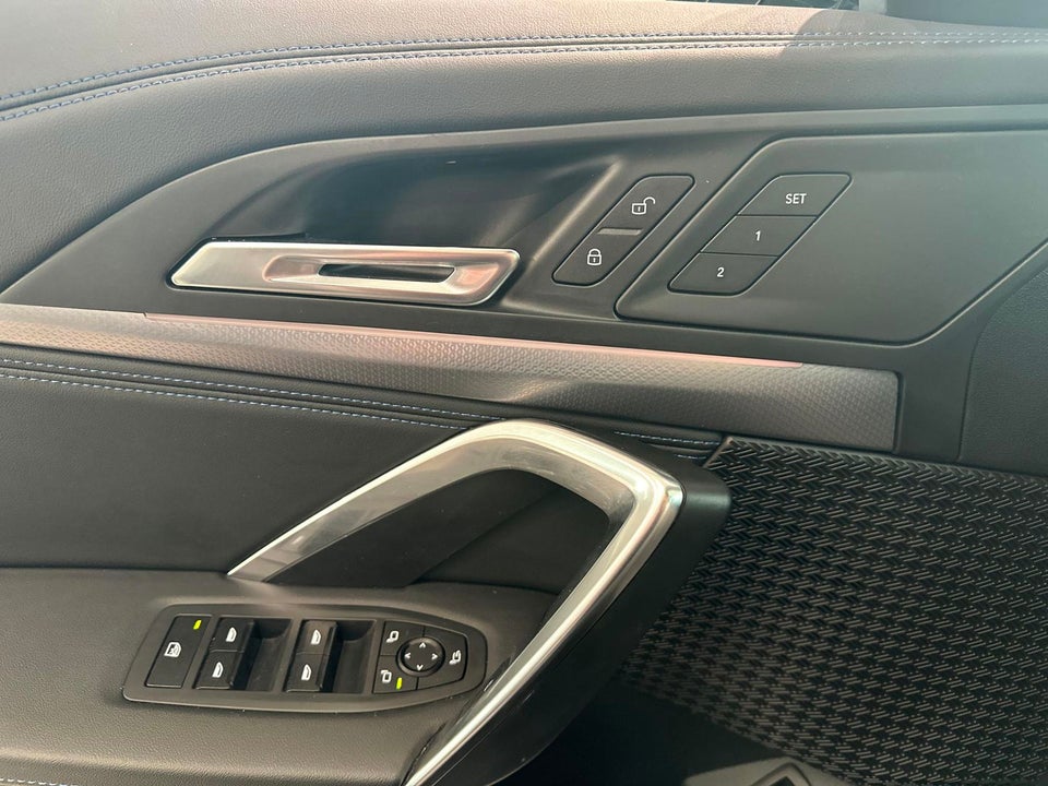 BMW iX1 eDrive20 M-Sport 5d