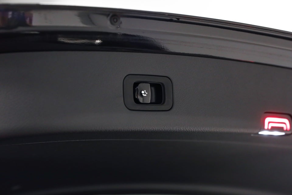 Mercedes GLC300 e 2,0 AMG Advance Plus aut. 4Matic 5d