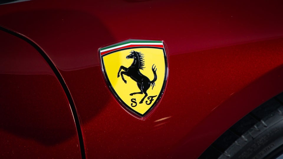 Ferrari 296 GTB 2,9 DCT 2d