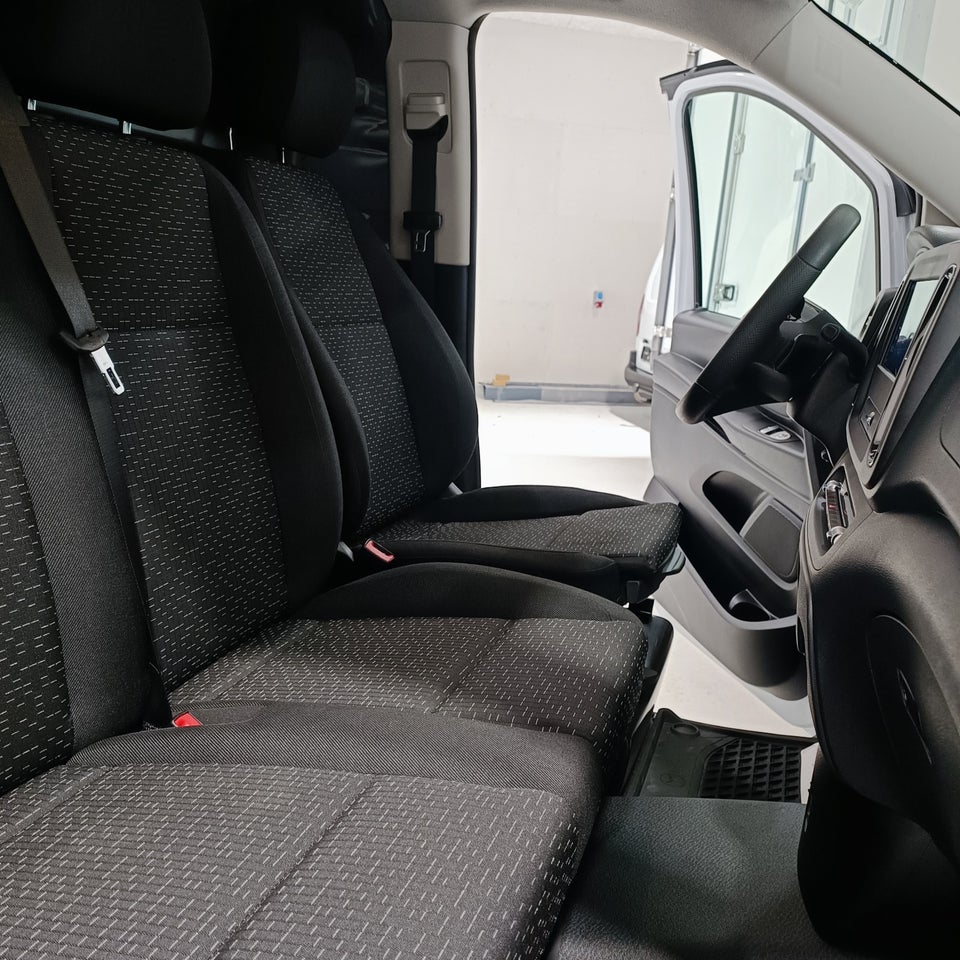 Mercedes Vito 114 2,0 CDi A2 Kassevogn PRO aut. RWD