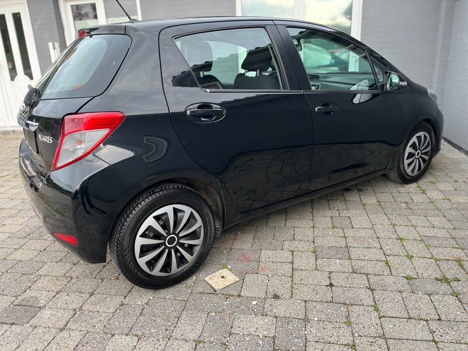 Toyota Yaris 1,4 D-4D T2 Touch 5d