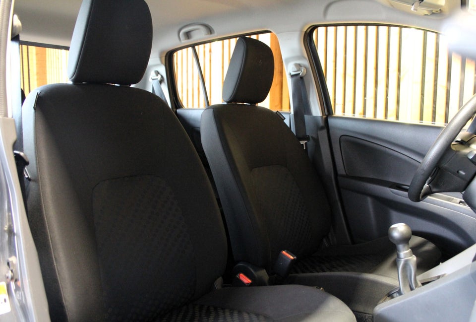 Suzuki Celerio 1,0 Dualjet Club 5d