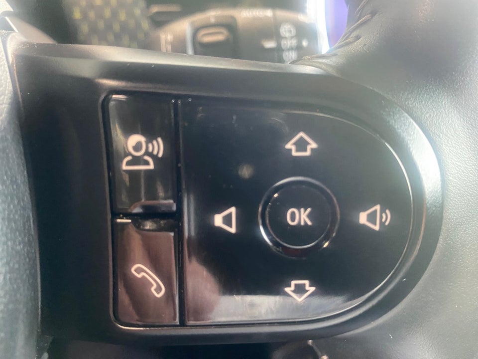 MINI Cooper SE Experience 3d