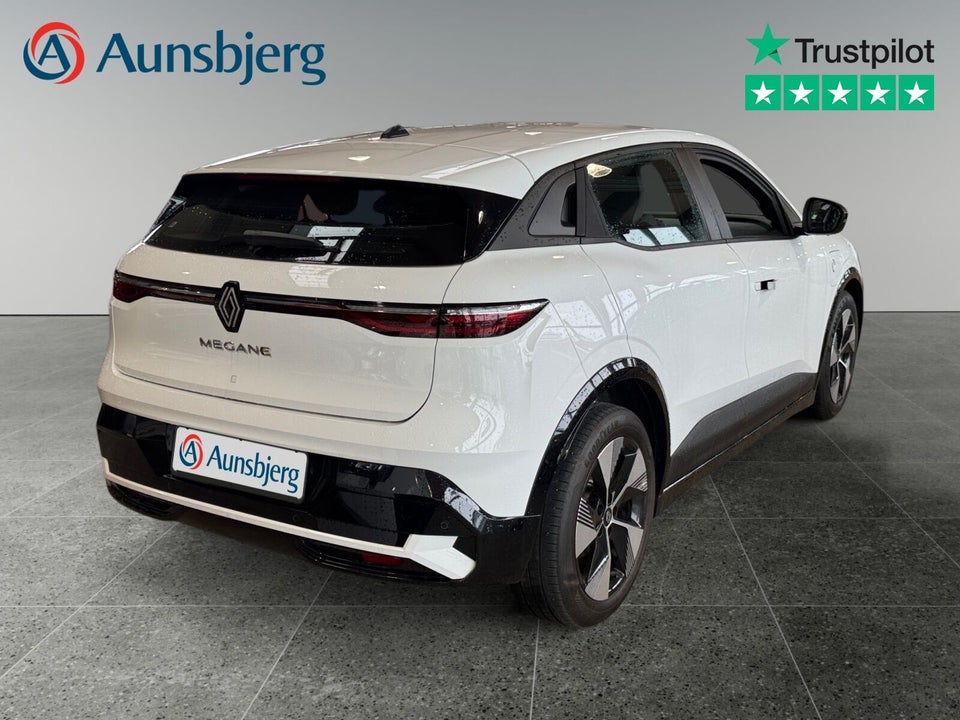 Renault Megane E-Tech 40 Equilibre 5d