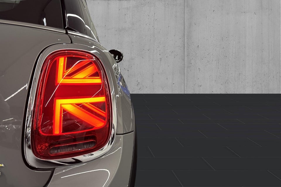 MINI Cooper SE Essential Trim 3d