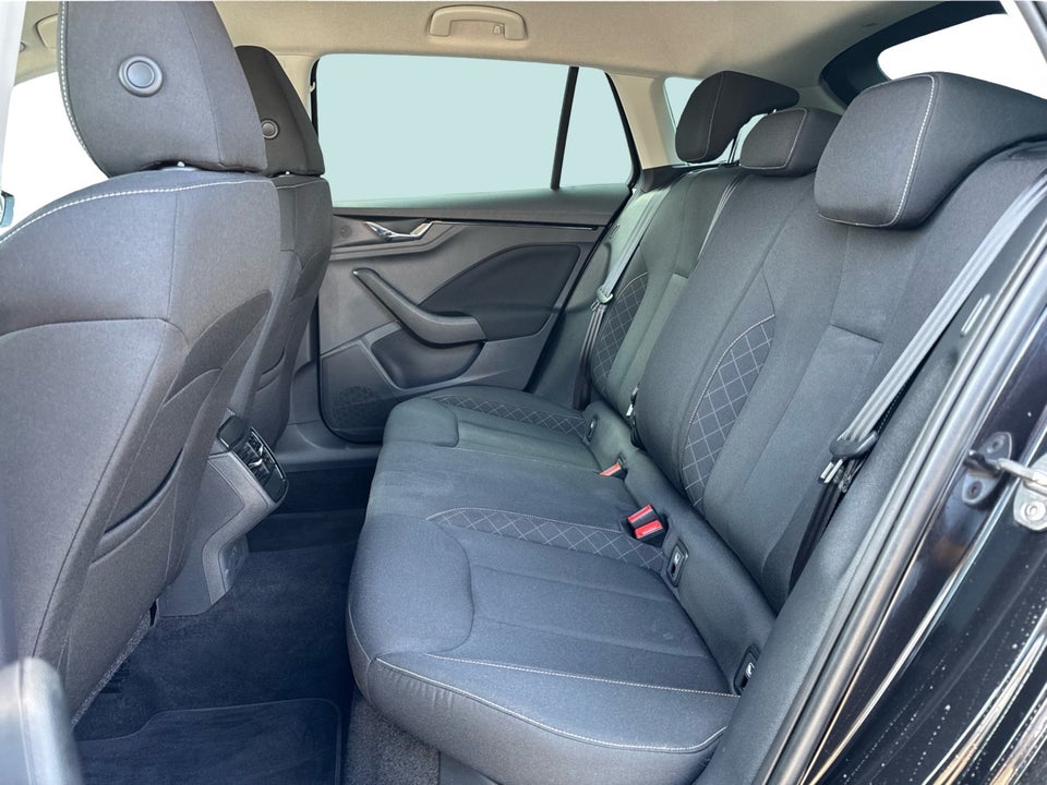 Skoda Scala 1,0 TSi 110 Ambition DSG 5d