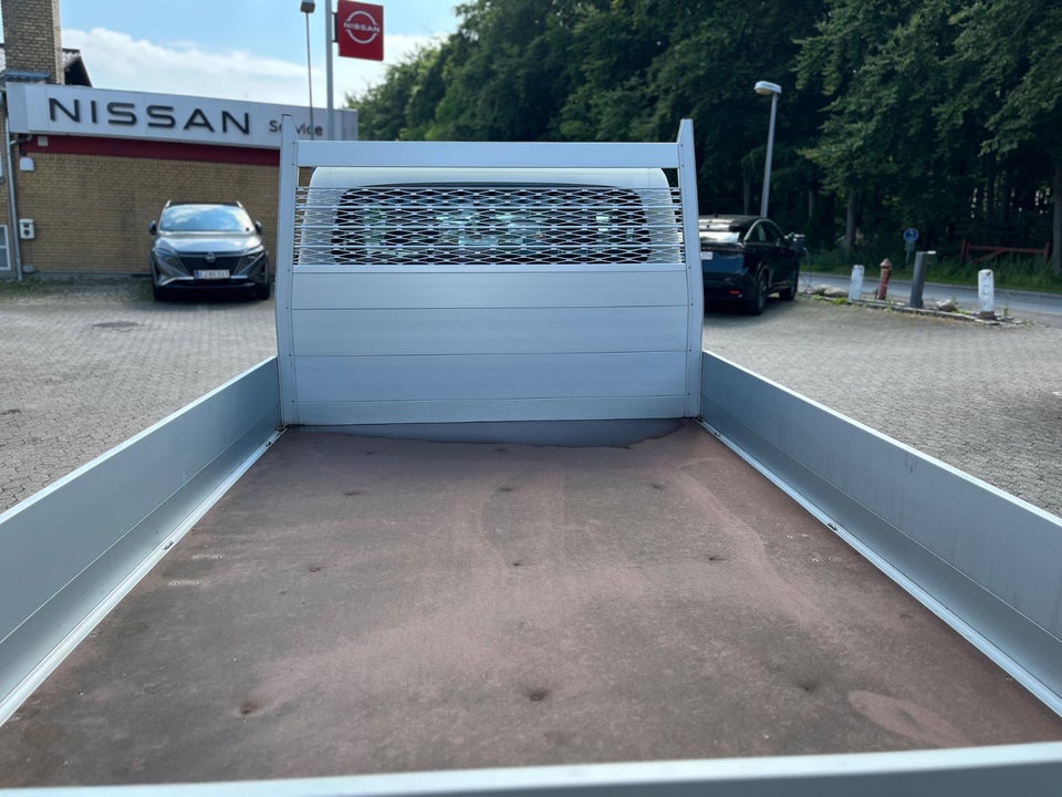 Maxus e-Deliver 3 50 Chassis LWB