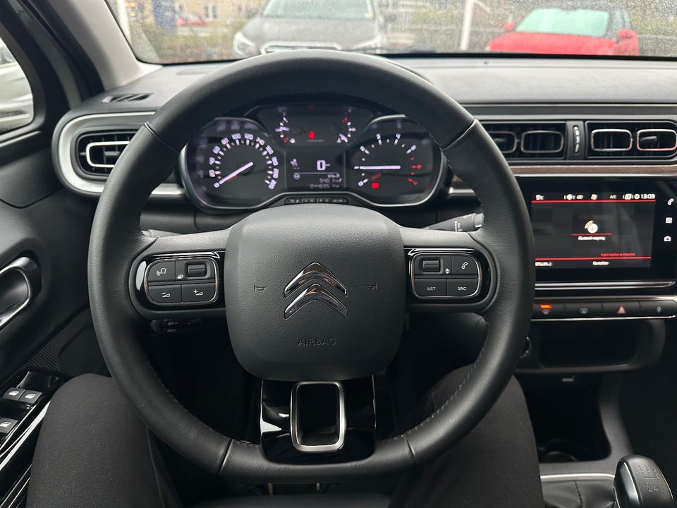 Citroën C3 1,2 PureTech 83 Shine Sport 5d