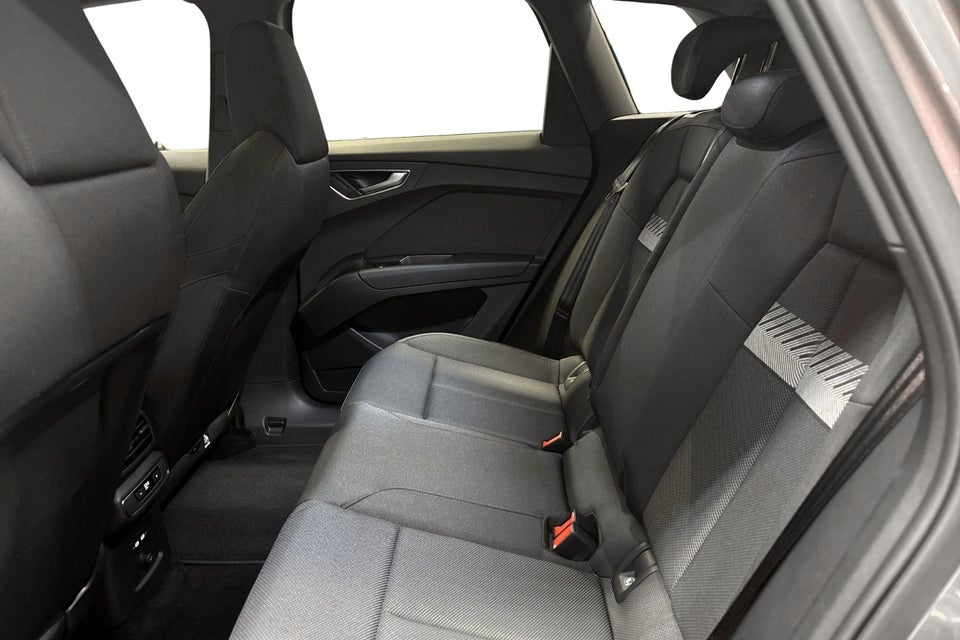 Audi Q4 e-tron 45 S-line Edition 5d