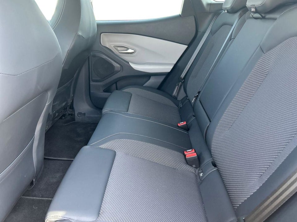 Ford Explorer 82 Select Extended Range 5d