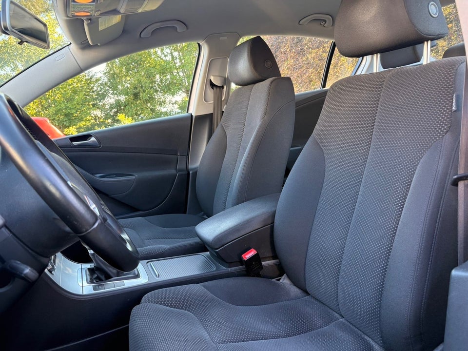 VW Passat 1,8 TSi 160 Comfortline 4d