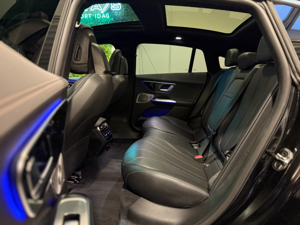 Mercedes EQE350 Electric Art 4d