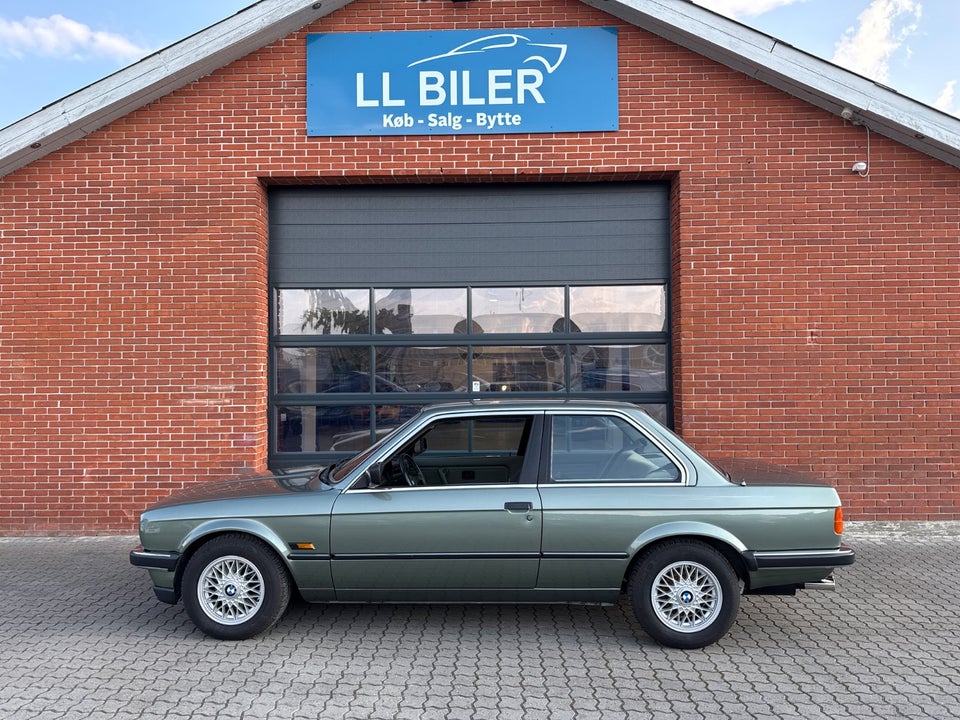BMW 320i 2,0 2d