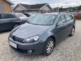 VW Golf VI 1,6 TDi 105 Comfortline Variant BMT 5d