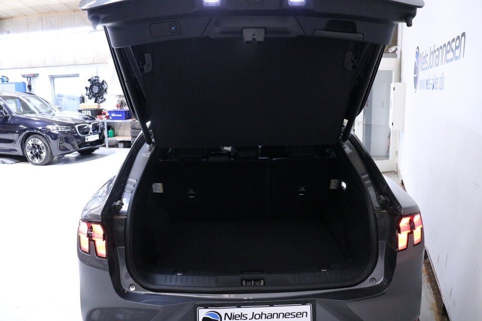 Ford Mustang Mach-E 70 Standard Range 5d