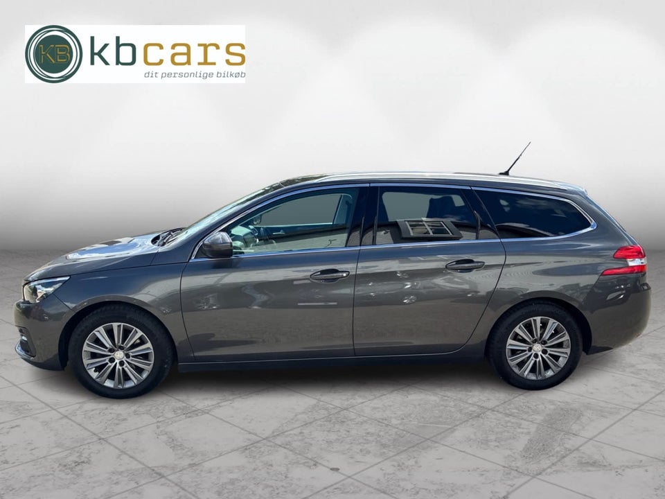 Peugeot 308 1,2 e-THP 130 Allure Sky SW 5d