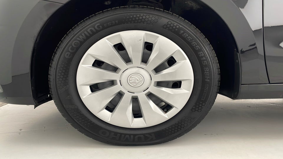 Skoda Fabia 1,0 MPi 80 Essence 5d