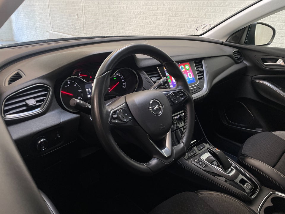 Opel Grandland X 1,6 Hybrid Ultimate aut. 5d